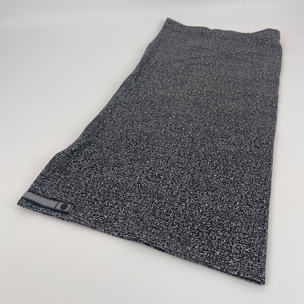 Lululemon Scarf (B40#3) - Picture 7 of 7